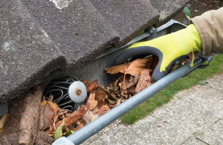 Emergency Gutter Cleaning in Wilmington NC and Surrounding Areas